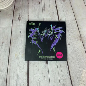 NWT Disney Villains glow in the dark eyeshadow palette 16 colors goth cosplay